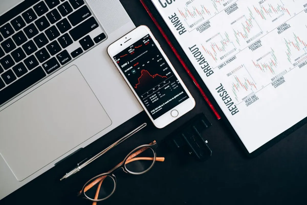 How to Build a Portfolio Without Many Projects