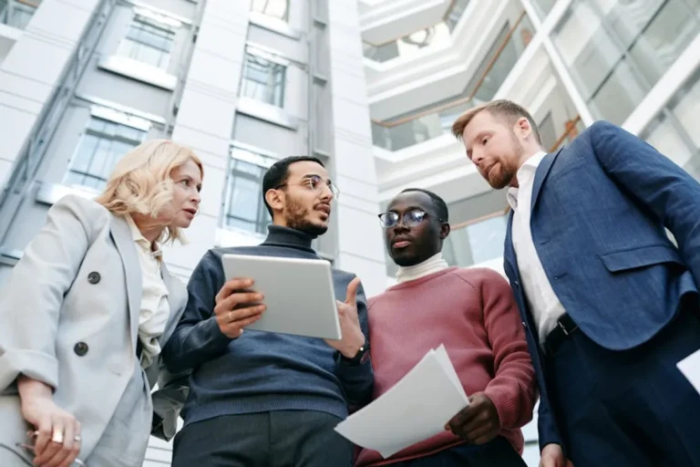 How to Build Authority With Thought Leadership Content