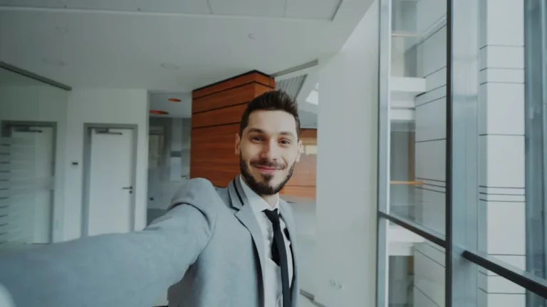 How to Position Yourself as an Expert