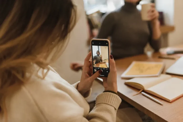 How to Share Photography, Essays, and Press Mentions Online